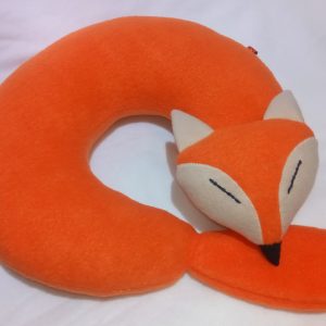 М'яка іграшка-подушка ручної роботи Лисичка