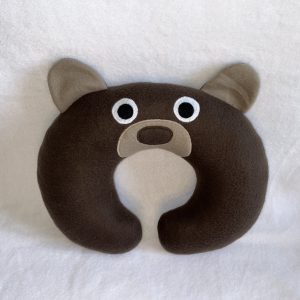 М'яка іграшка-подушка ручної роботи Ведмежатко