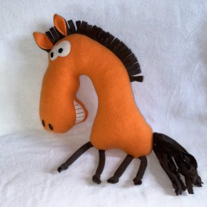 М'яка іграшка ручної роботи Конячка