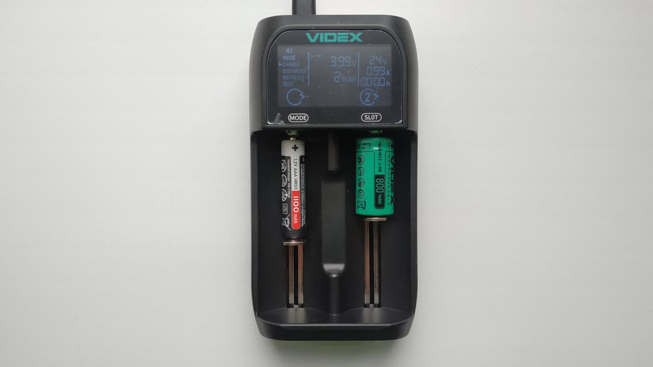 Зарядний пристрій універсальний Videx VCH-UT201, 2 канали, Li-ion / Ni-MH / ... USB Type-C - Зображення 2